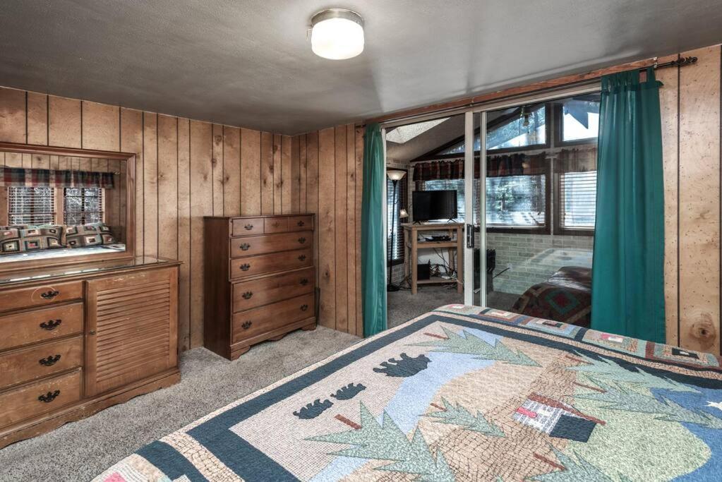 Coyote Cabin - Private Hot Tub - Upper Canyon رويدوسو، نيومكسيكو المظهر الخارجي الصورة