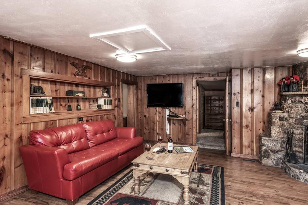 Coyote Cabin - Private Hot Tub - Upper Canyon رويدوسو، نيومكسيكو المظهر الخارجي الصورة